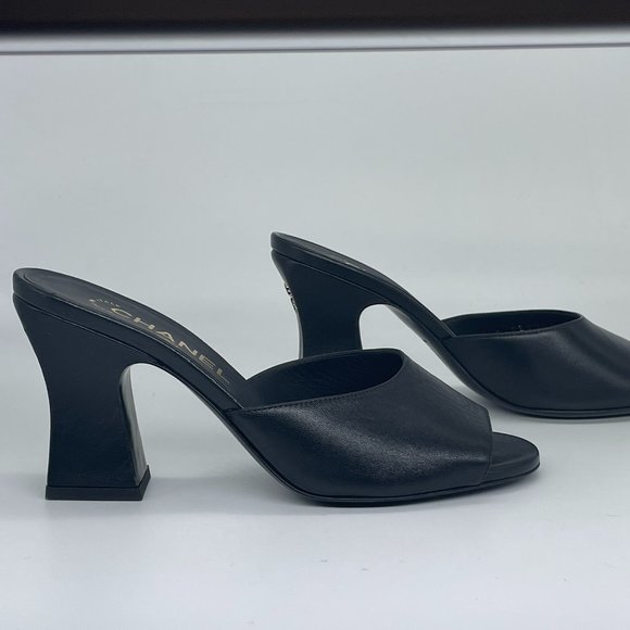 CHANEL 21B Leather Open Toe CC Curved Heels Mules Sandals Slides Shoes - Picture 11 of 16